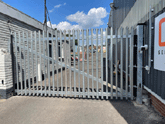 commercial pallisade gate